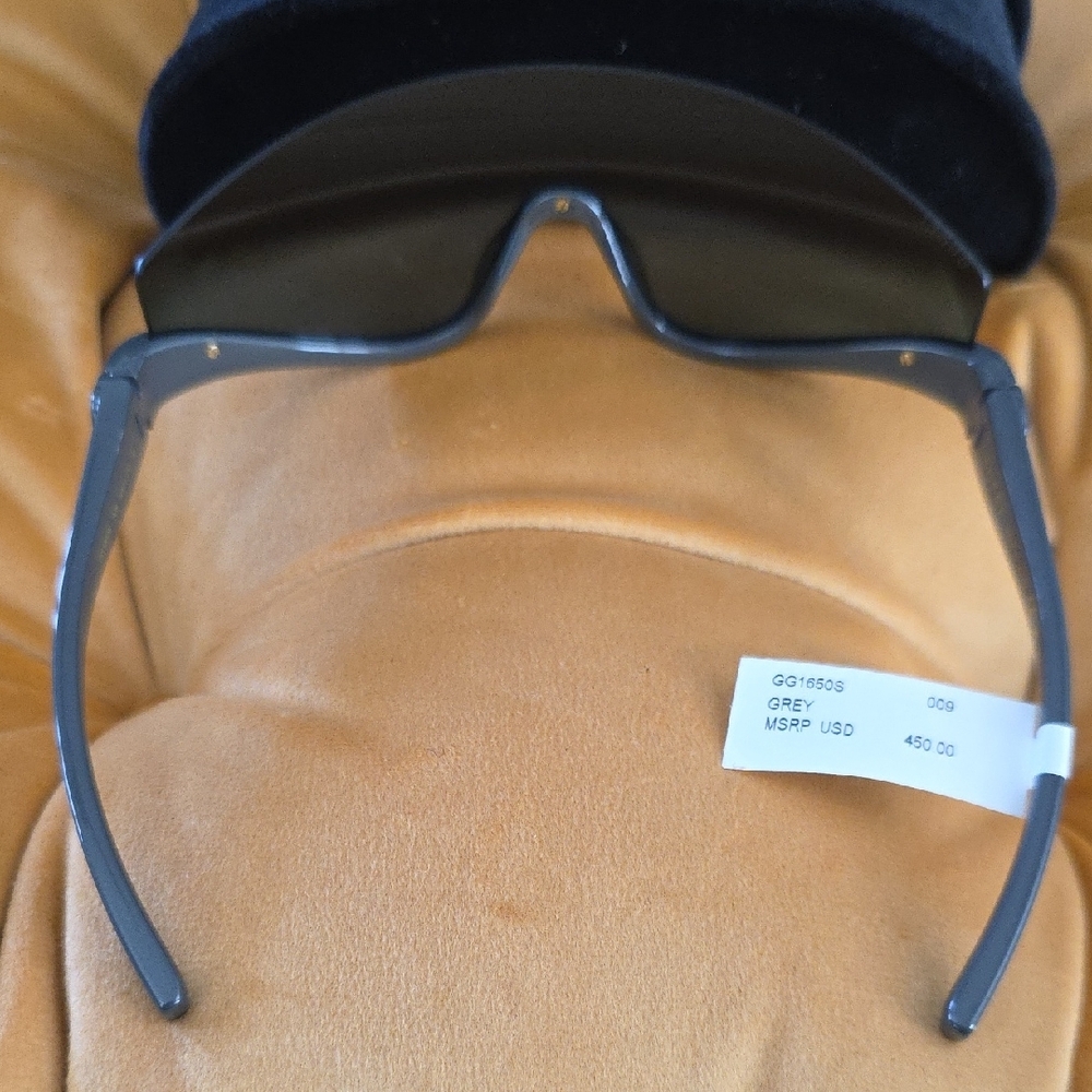 Gucci Multicolor Gradient Sunglasses - Picture 4 of 4